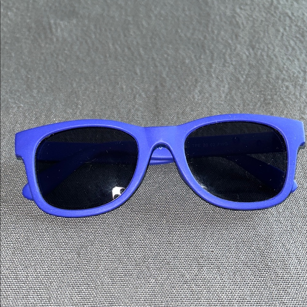 Foster Grant Kids Purple Sunglasses